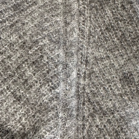 Sezane Othello Cardigan - Picture 6 of 8